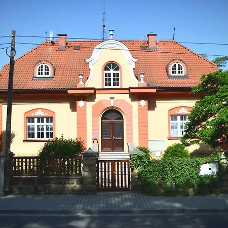 Splavský zámeček Staré Splavy Exterior foto